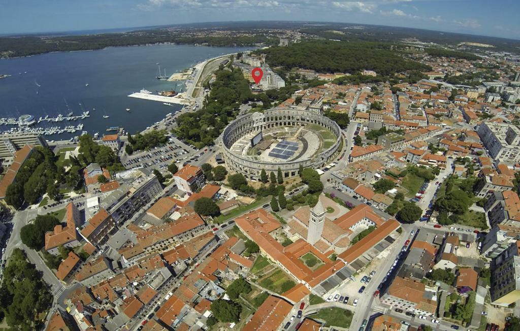 Arena Festival Apartman Póla Kültér fotó