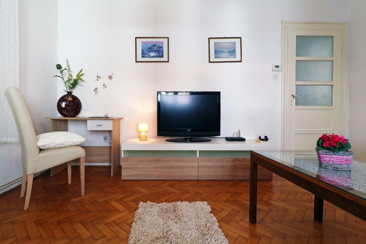 Arena Festival Apartman Póla Kültér fotó