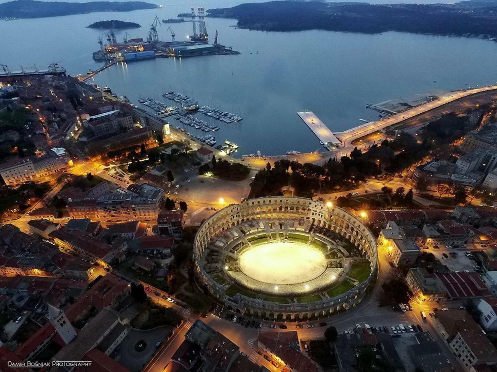 Arena Festival Apartman Póla Kültér fotó