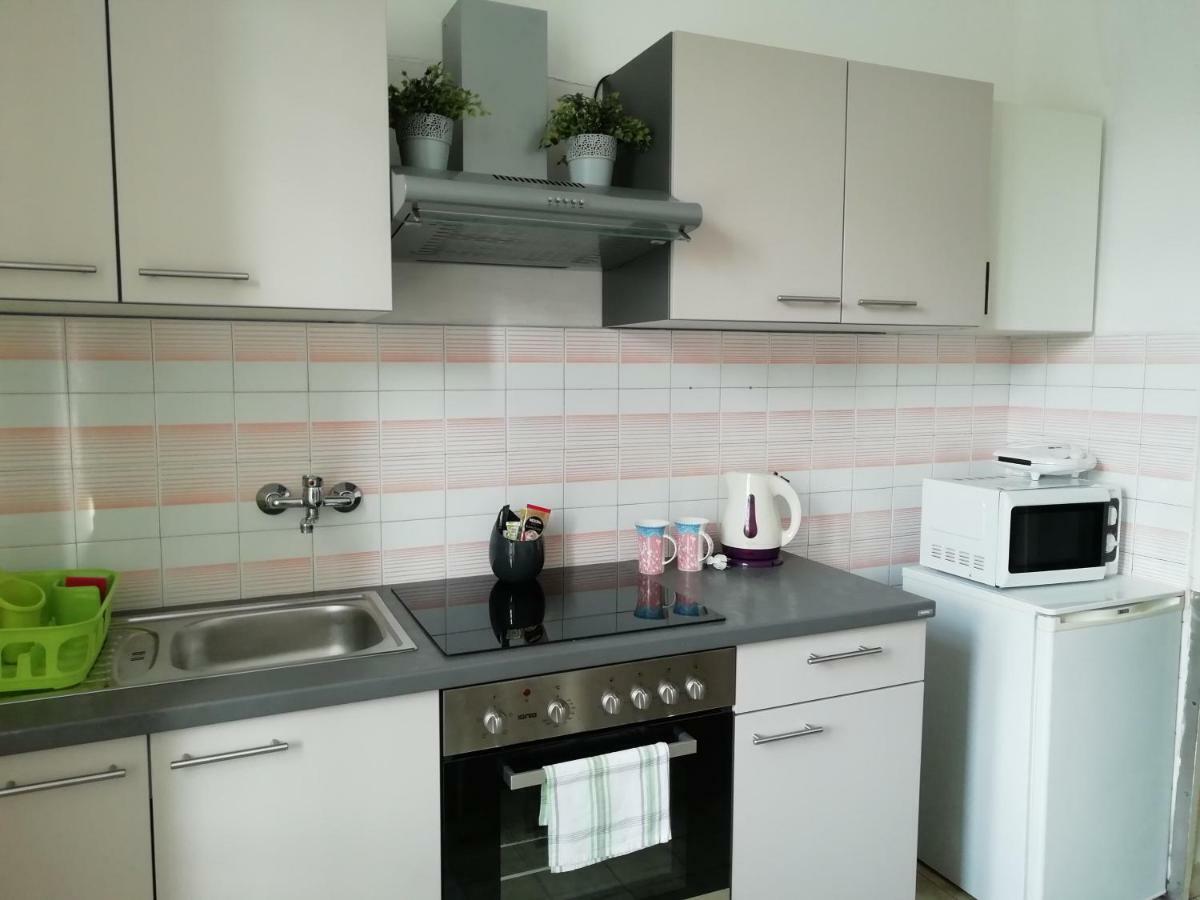 Arena Festival Apartman Póla Kültér fotó